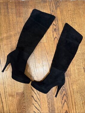 Stuart Weitzman Suede over the knee boot